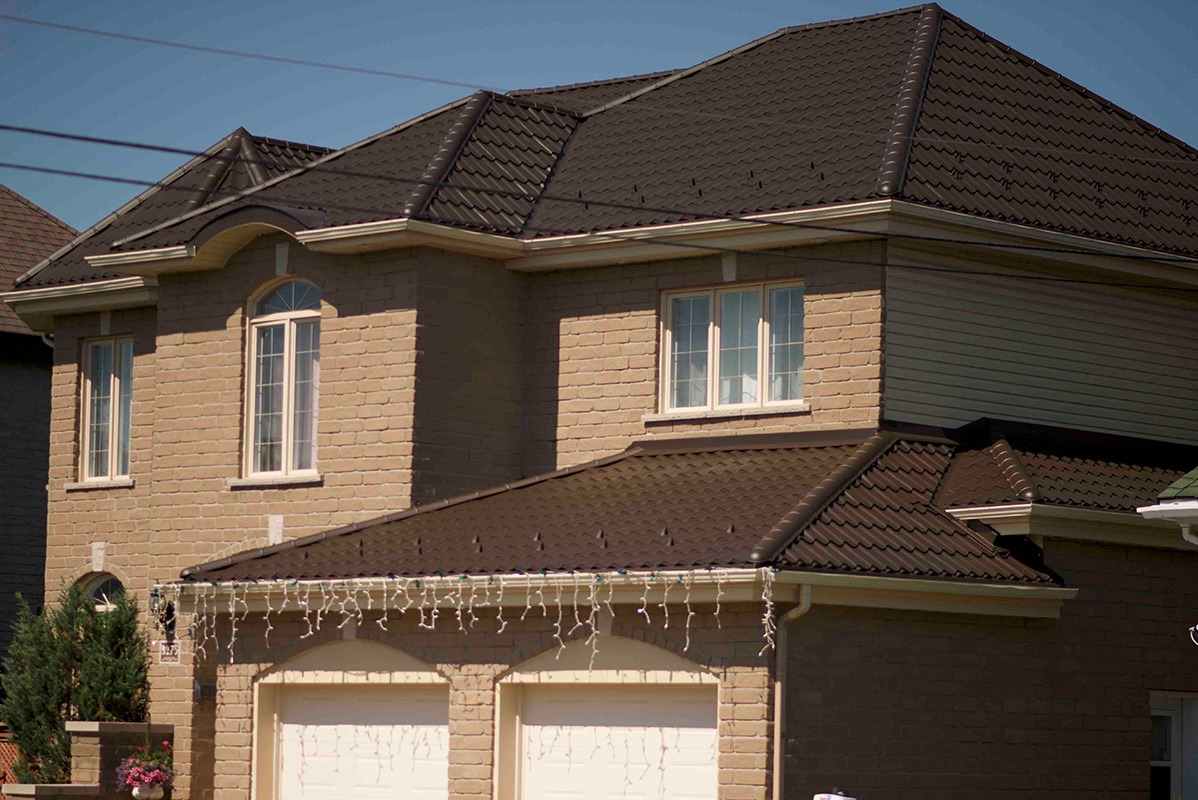 Metal roof on a house in scarborough ON